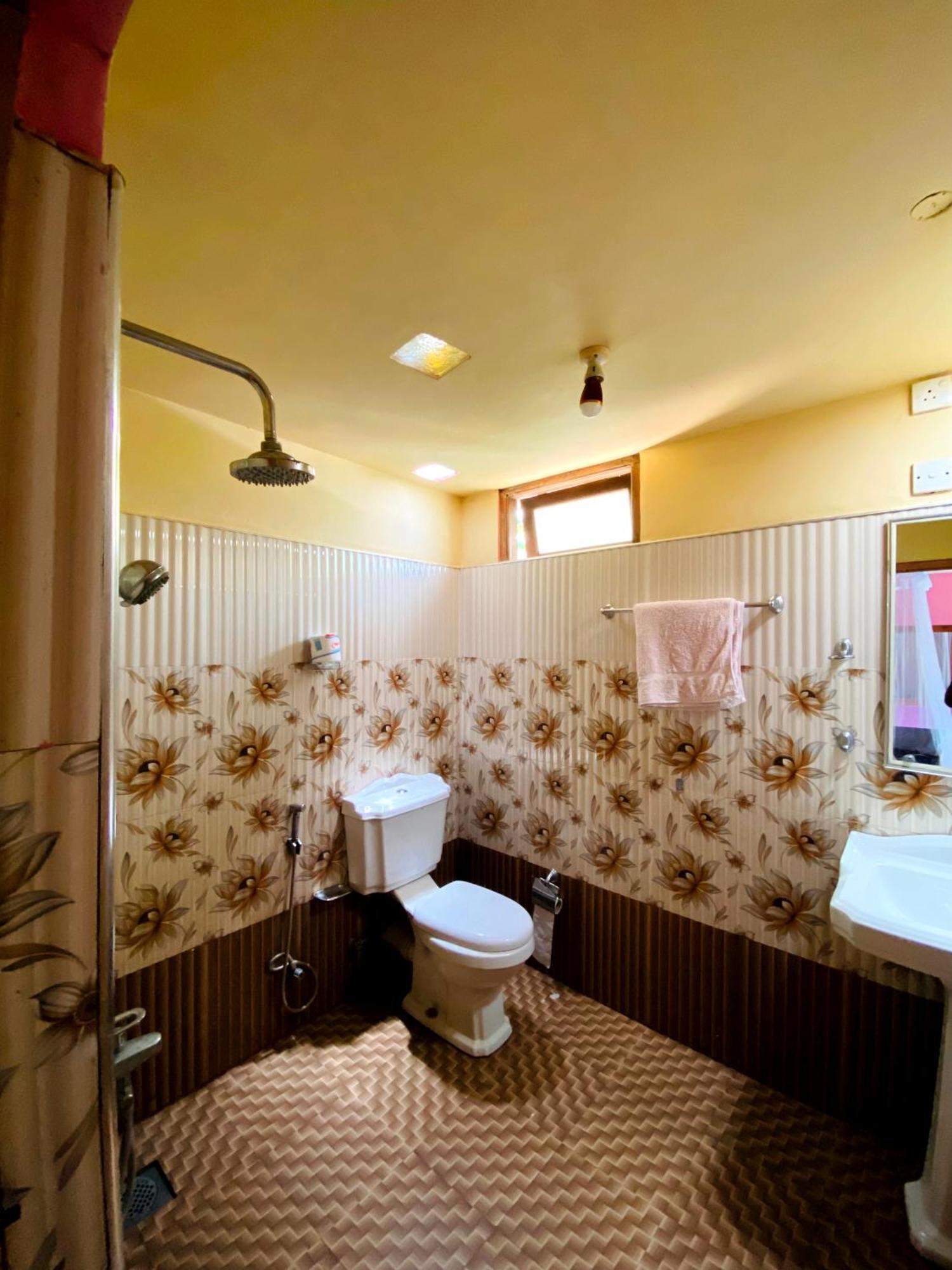 Omi Relax Inn エッラ エクステリア 写真